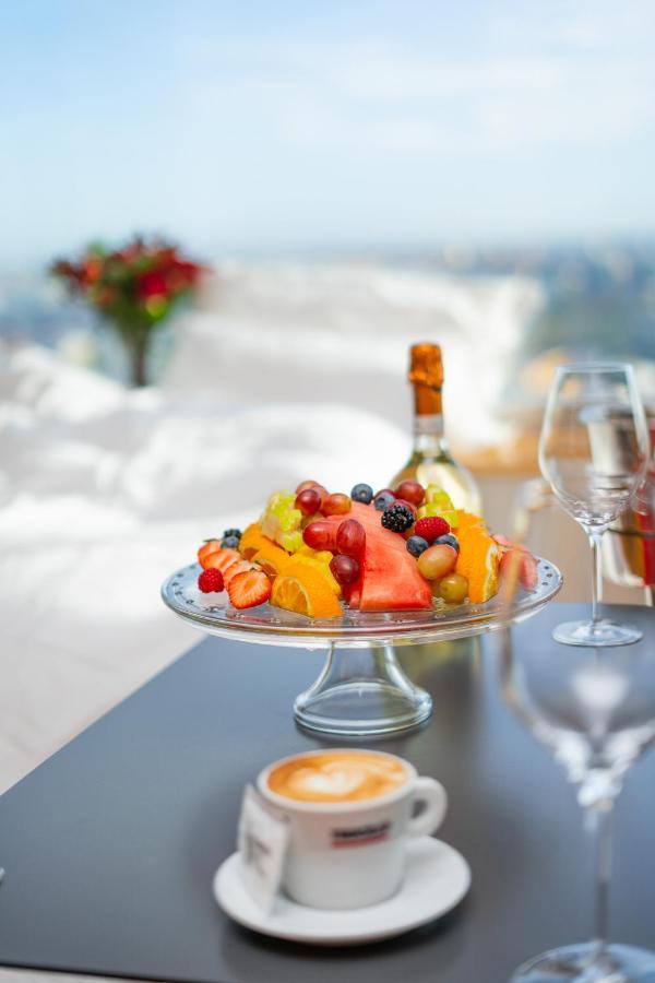 Sky Suite Hotel ปราก ภายนอก รูปภาพ